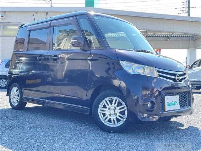 2012 Nissan ROOX
