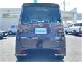 2012 Nissan ROOX