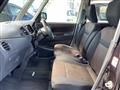 2012 Nissan ROOX