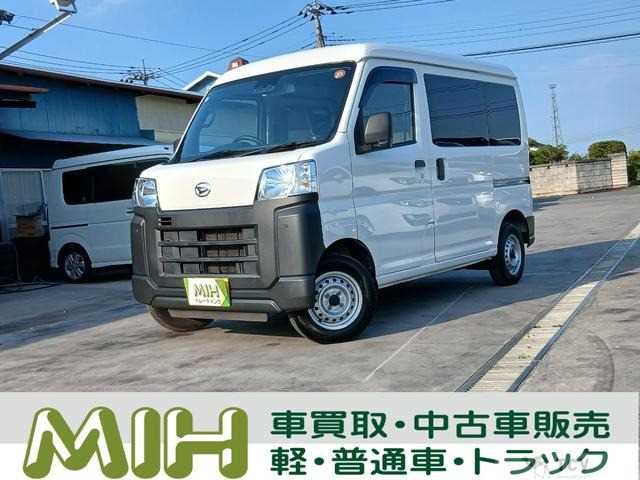 2022 Daihatsu Hijet Cargo