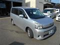 2012 Toyota Voxy