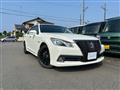 2013 Toyota Crown