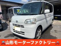 2012 Daihatsu Tanto