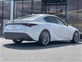 2021 Lexus IS