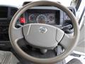 2009 Nissan Atlas