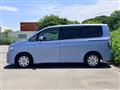 2009 Toyota Voxy