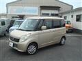2011 Nissan ROOX
