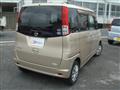2011 Nissan ROOX