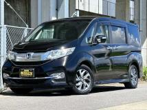 2015 Honda Step WGN