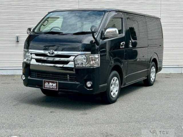 2018 Toyota Regiusace Van