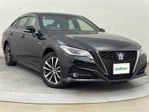 2019 Toyota Crown Hybrid