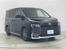2022 Toyota Voxy