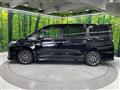 2016 Toyota Voxy
