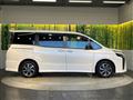 2018 Toyota Voxy