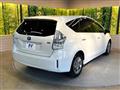 2013 Toyota PRIUS α