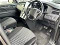 2019 Mitsubishi Delica D5
