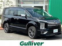 2019 Mitsubishi Delica D5
