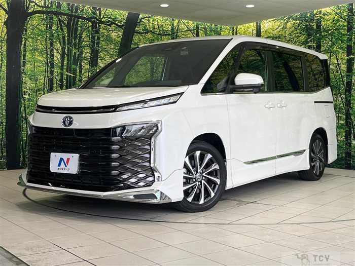 2023 Toyota Voxy