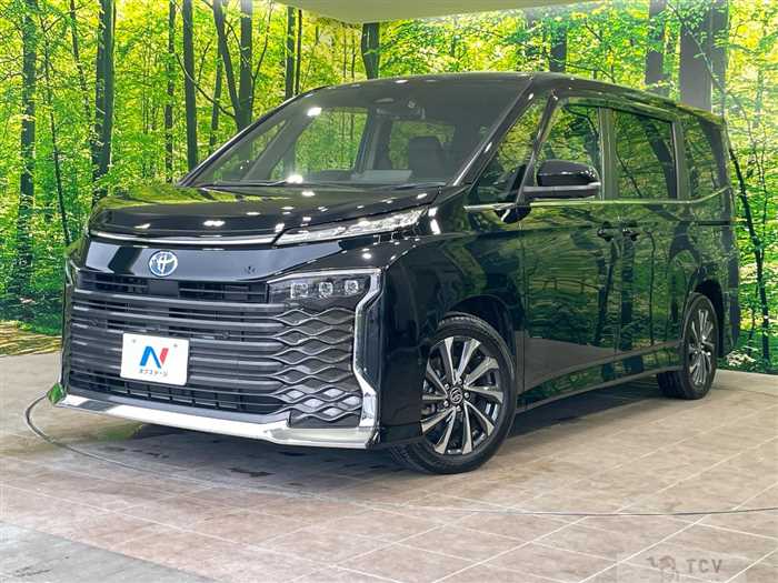2024 Toyota Voxy