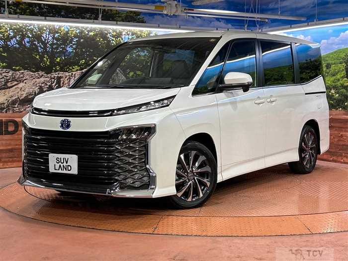 2025 Toyota Voxy