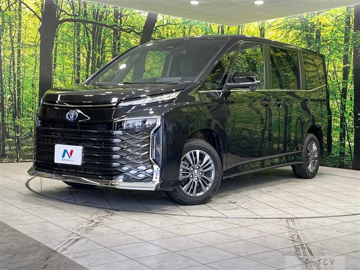 2025 Toyota Voxy
