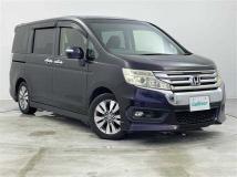 2013 Honda Step WGN