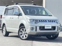 2016 Mitsubishi Delica D5