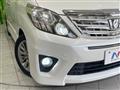 2012 Toyota Alphard