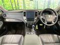 2016 Toyota Crown Hybrid
