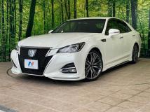 2016 Toyota Crown Hybrid