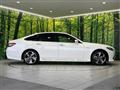 2019 Toyota Crown Hybrid