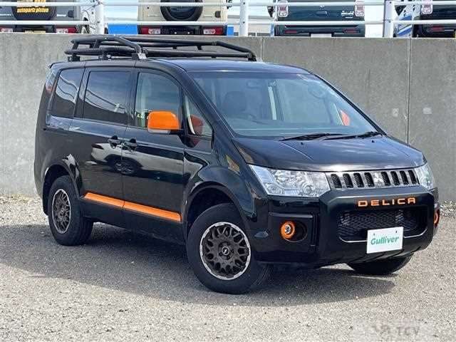 2017 Mitsubishi Delica D5