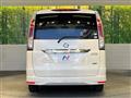 2012 Nissan Serena