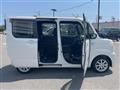 2016 Daihatsu WAKE