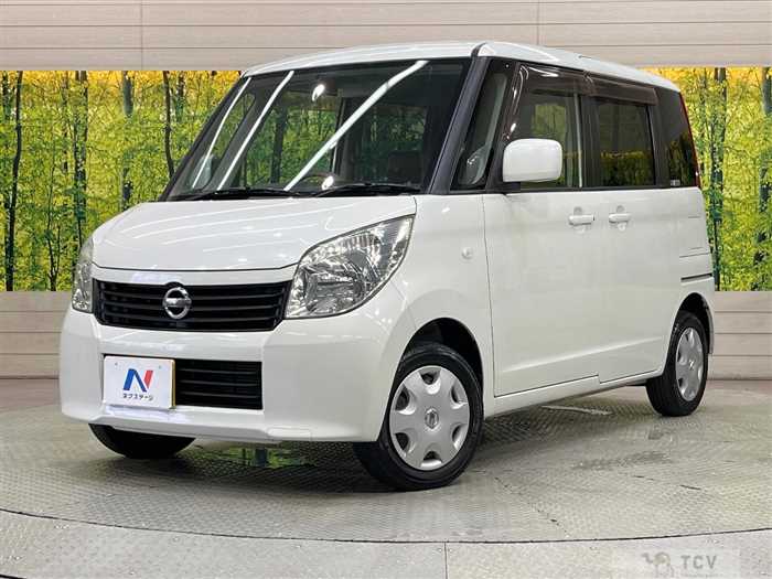 2011 Nissan ROOX