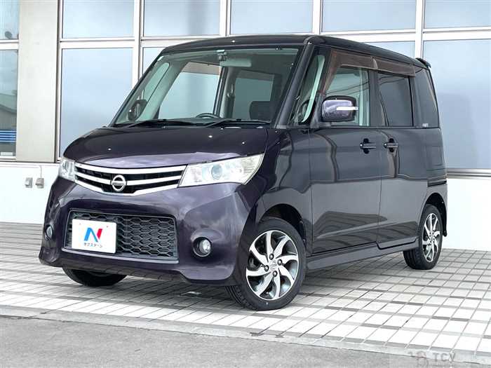 2011 Nissan ROOX
