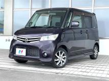 2011 Nissan ROOX