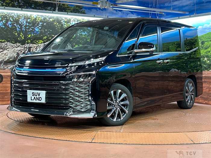 2023 Toyota Voxy