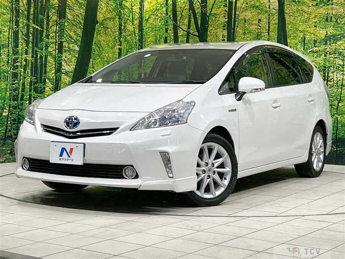 2012 Toyota PRIUS α