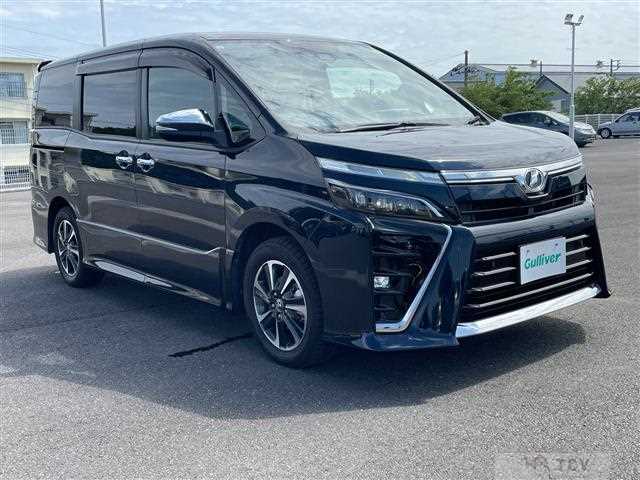 2020 Toyota Voxy