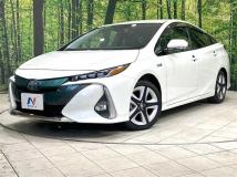 2017 Toyota Prius PHV