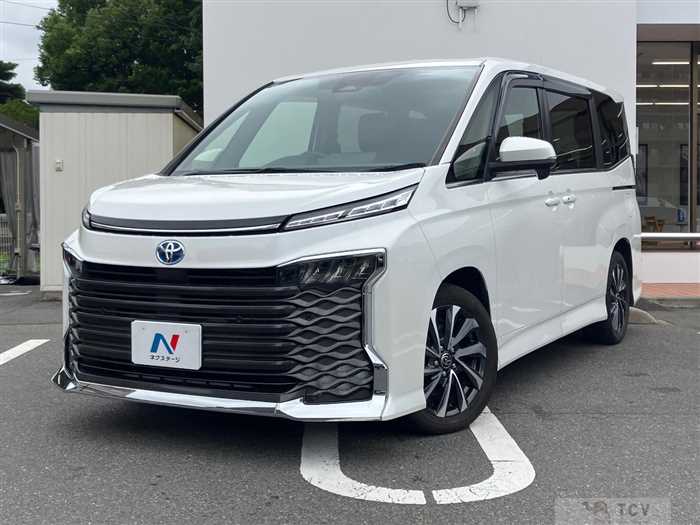 2022 Toyota Voxy
