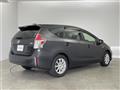 2017 Toyota PRIUS α