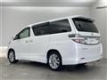 2013 Toyota Vellfire
