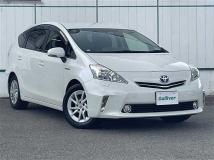 2012 Toyota PRIUS α