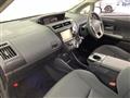 2015 Toyota PRIUS α