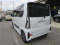 2021 Daihatsu Tanto Custom