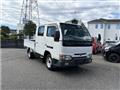 2005 Nissan Atlas
