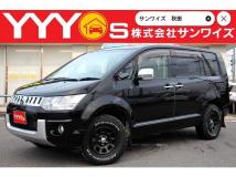 2016 Mitsubishi Delica D5