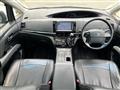 2013 Toyota Estima Hybrid